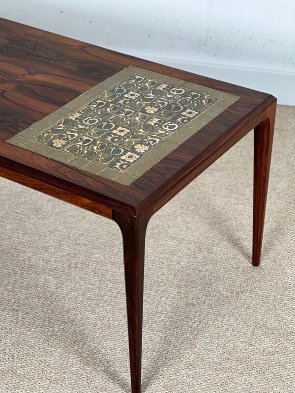 Table basse danoise par Johannes Andersen pour CFC en palissandre