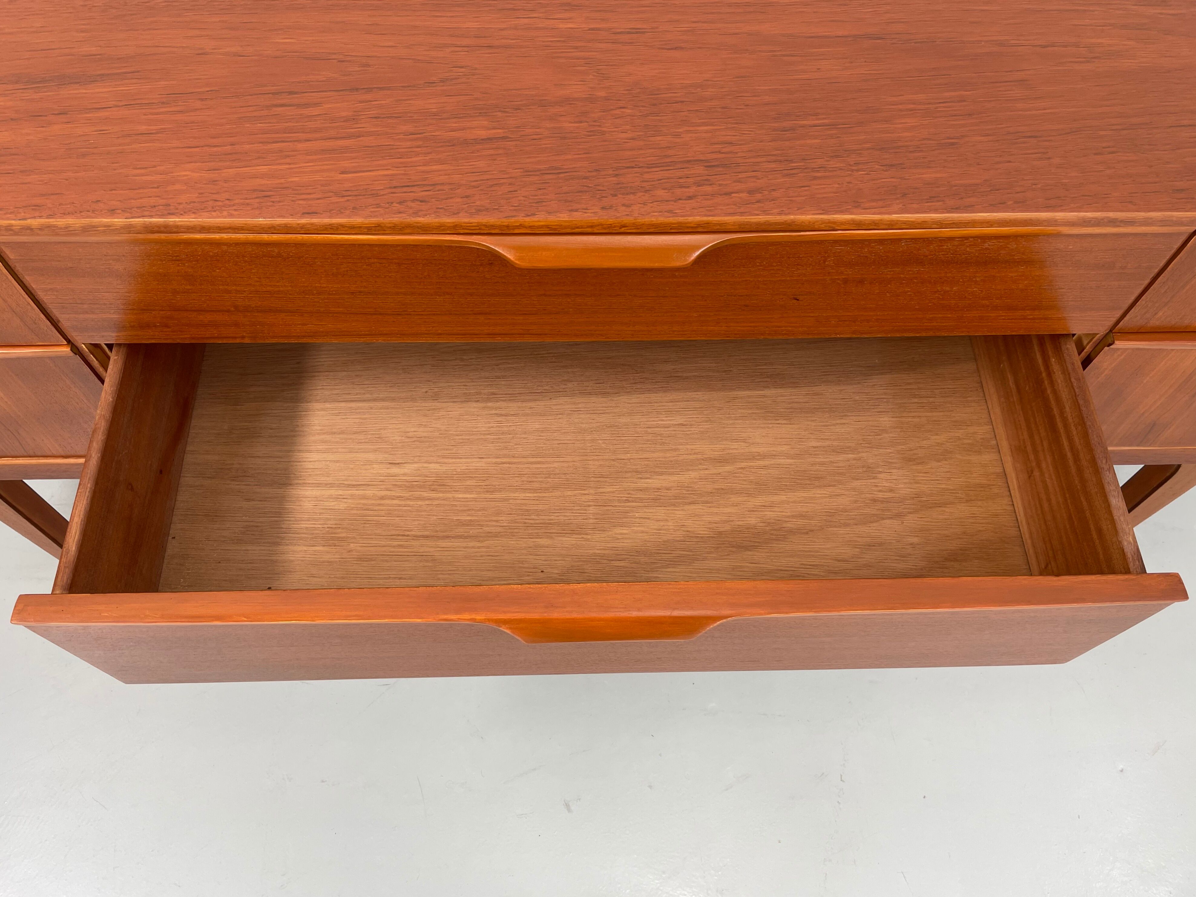 Austinsuite sideboard 1960