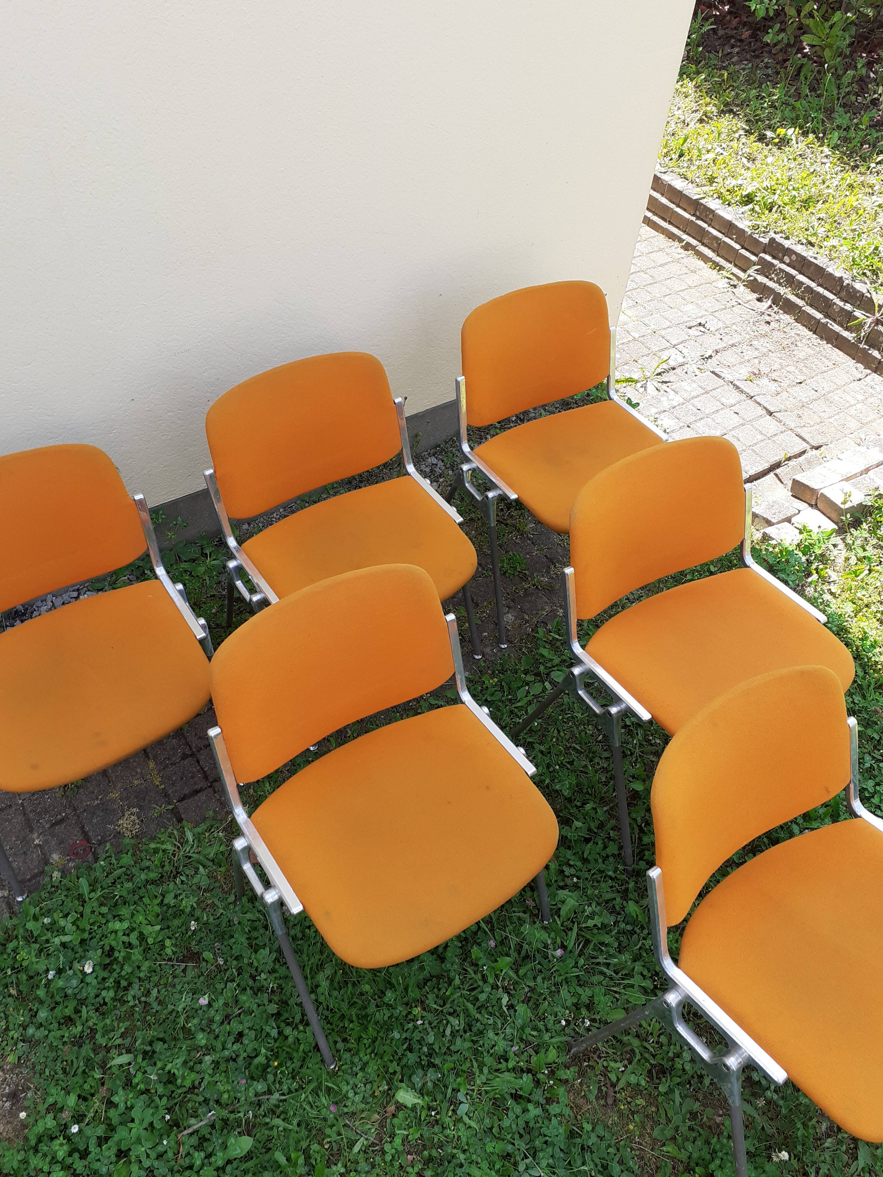 Serie of 6 chairs by Giancarlo Piretti for Castelli
