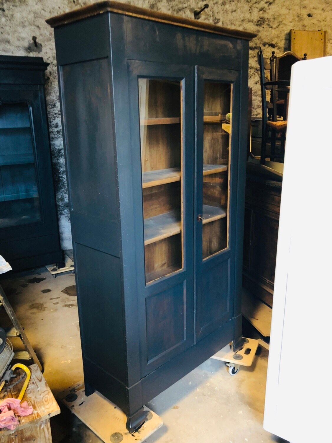 Showcase Cabinet / library