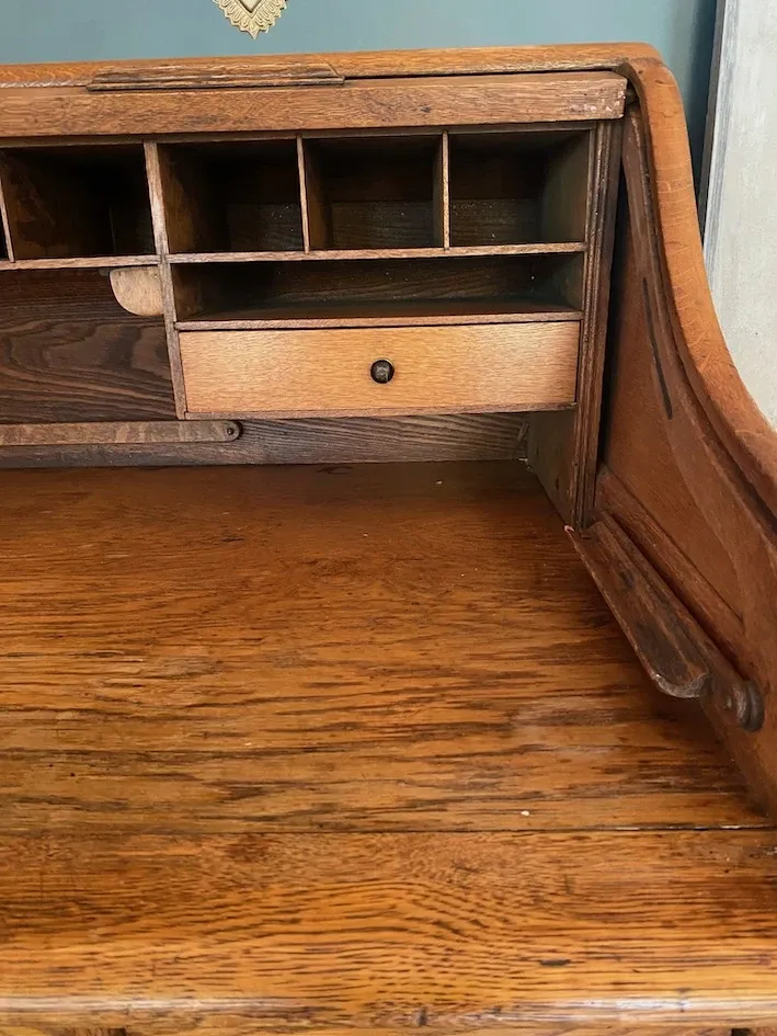 American cylinder desk 1930