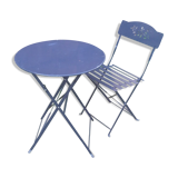 Garden table and chair