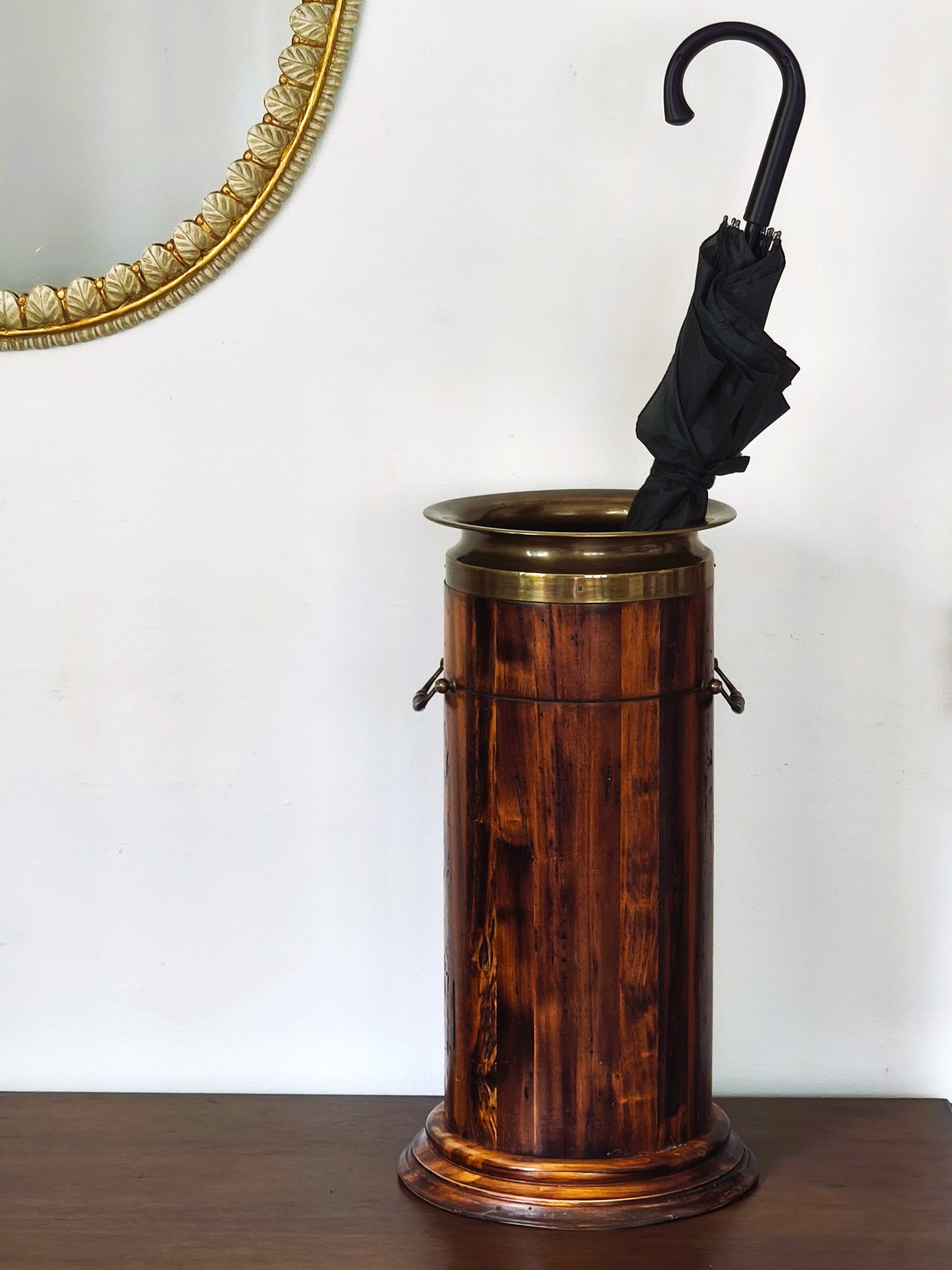 Vintage Florentine umbrella stand made of reclaimed wood and brass.