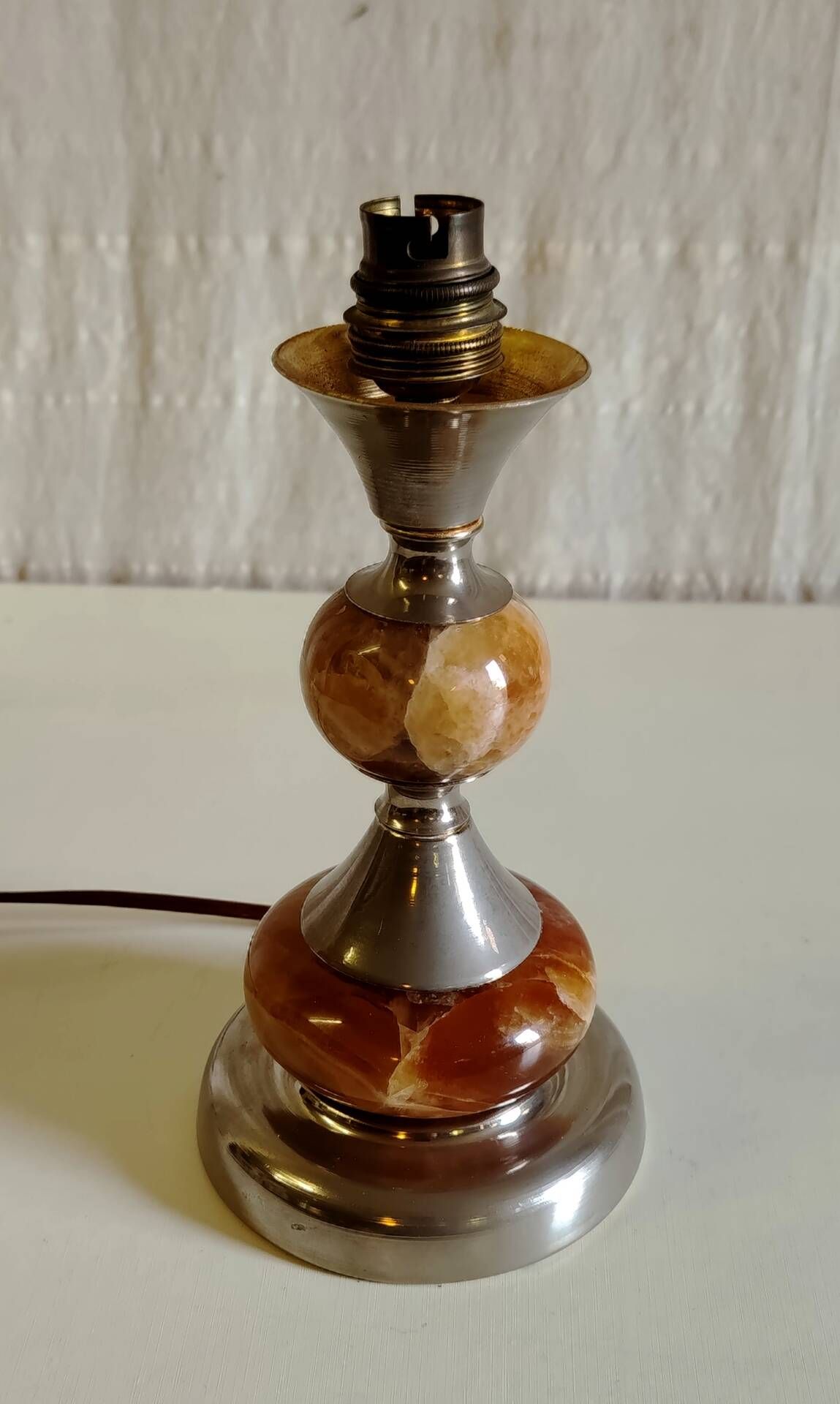 Table lamp base in onyx and chrome metal - 1970s