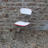 Chaise formica pieds Eiffel