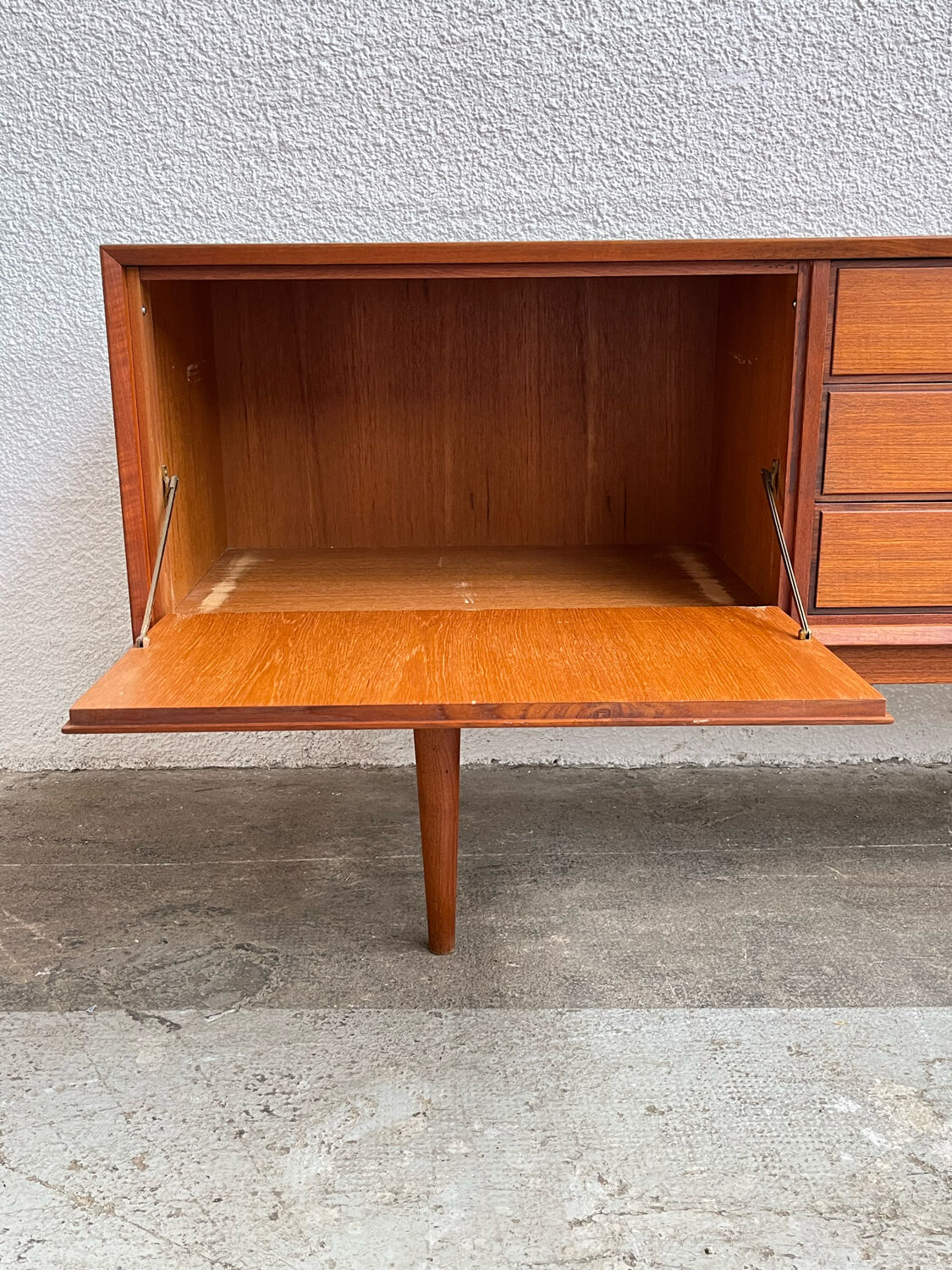 Scandinavian row 60s