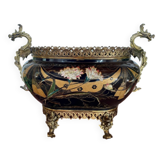 Importante jardinière Napoléon III en porcelaine et bronze avec motifs orientaux - pièce unique de collection