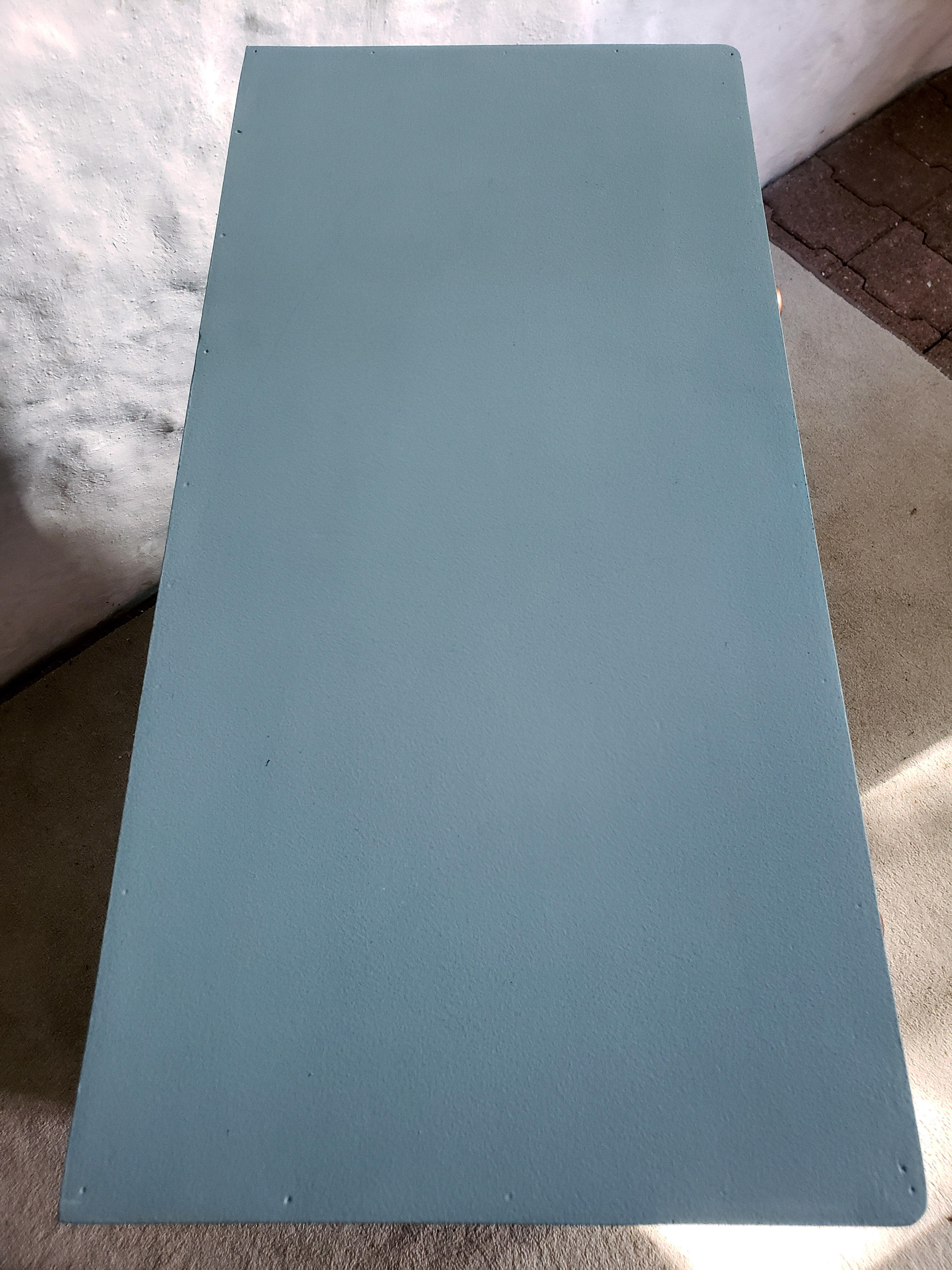 Commode bleue