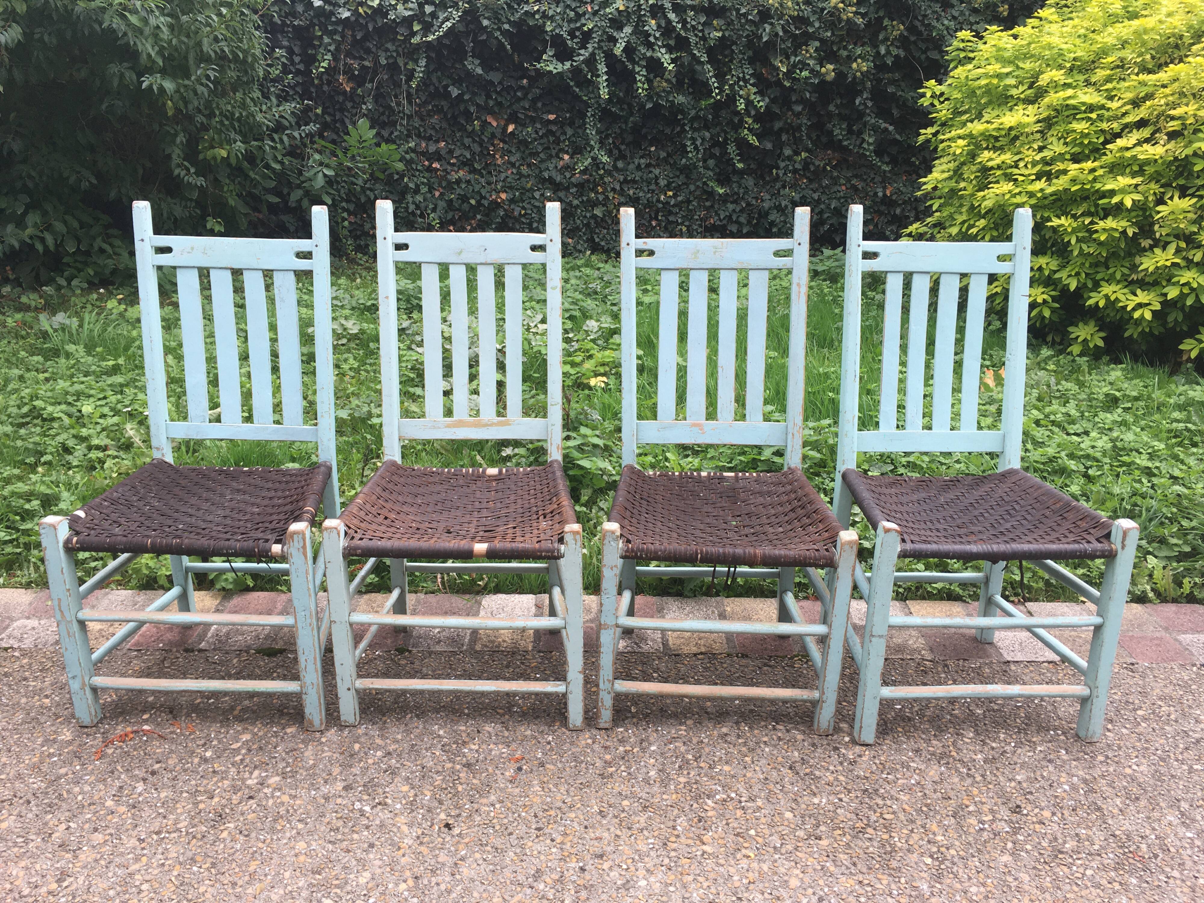 Series of 4 Canadian chairs