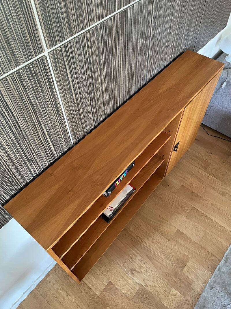 1960s buffet with shelves and 1 door