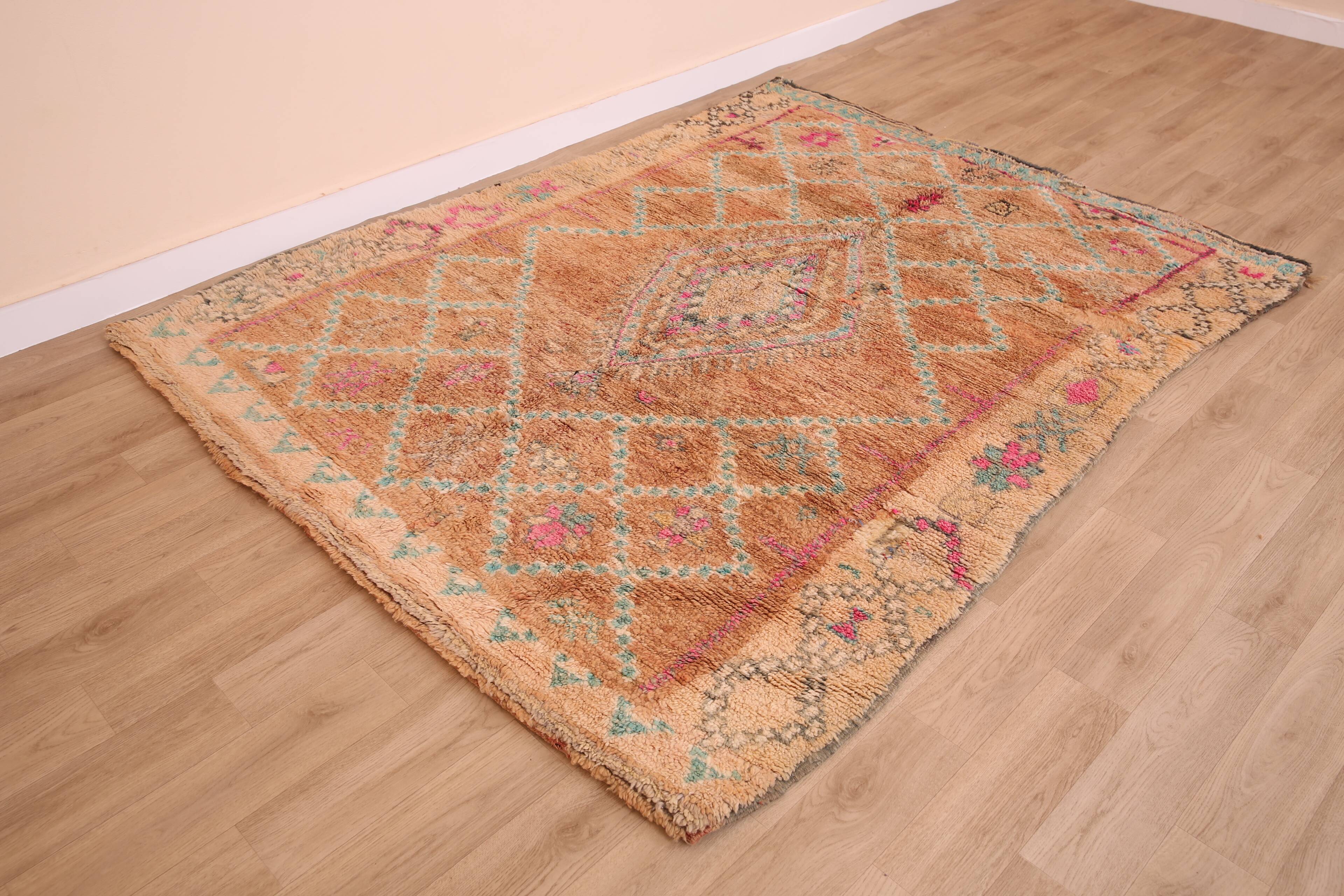 Peach Vintage Moroccan Rug 170 x 230 cm, Berber Wool Rug, Handmade Boho Rug
