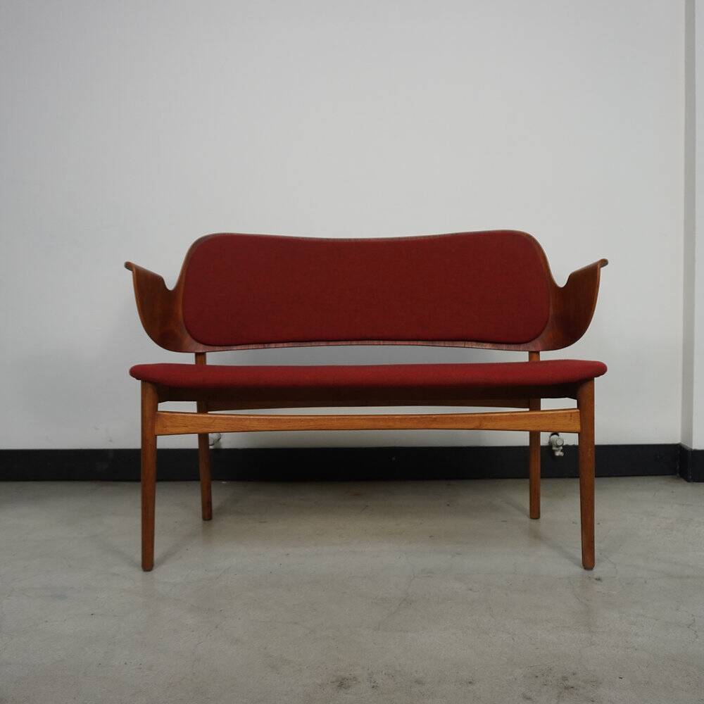 Rare teak and oak bench by Arne Hovmand-Olsen for Bramin, Denmark, 1950s