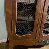 Wire mesh cabinet