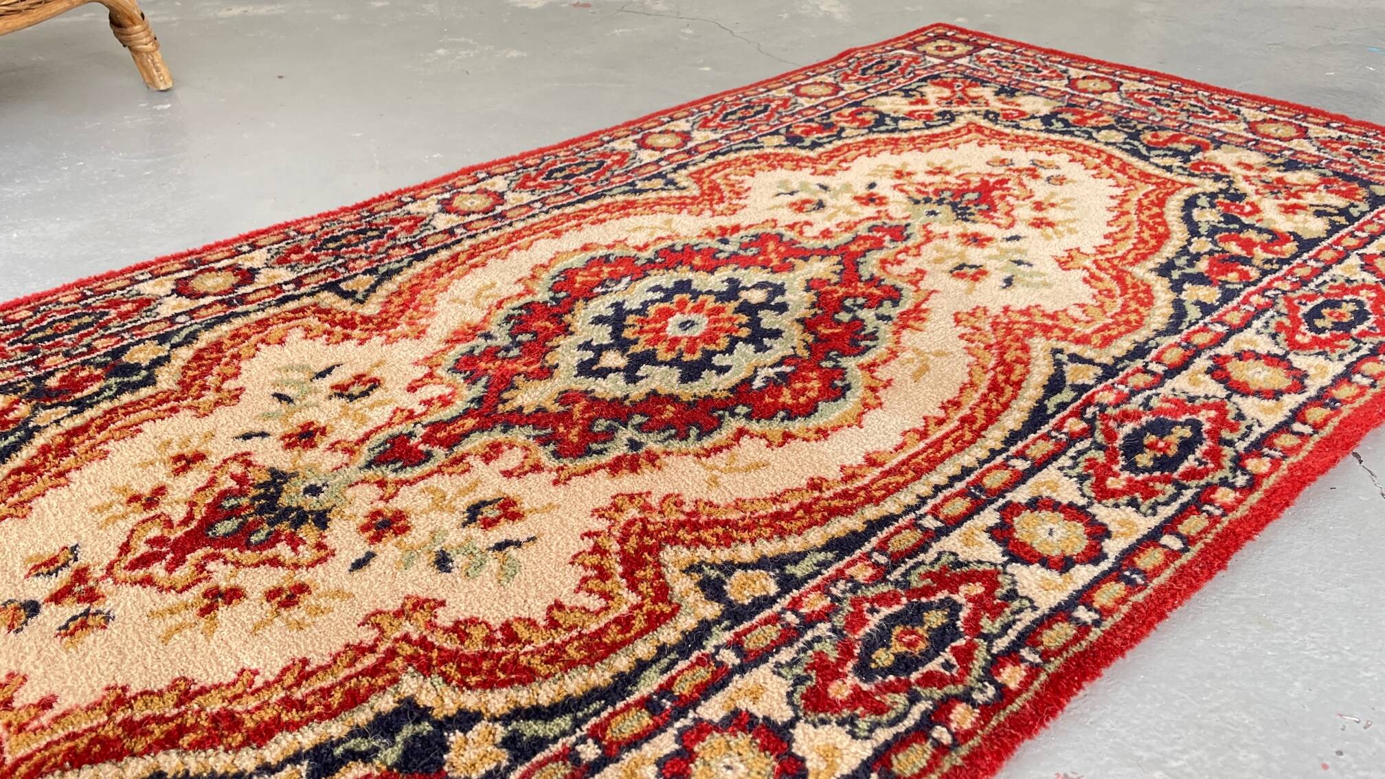 Carpet rug seal pure wool vintage