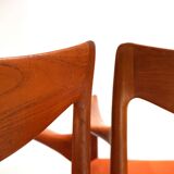 Suite de 2 chaises en teck Gustav Bahus Bambi par Rolf Rastad & Adolf Relling, 196