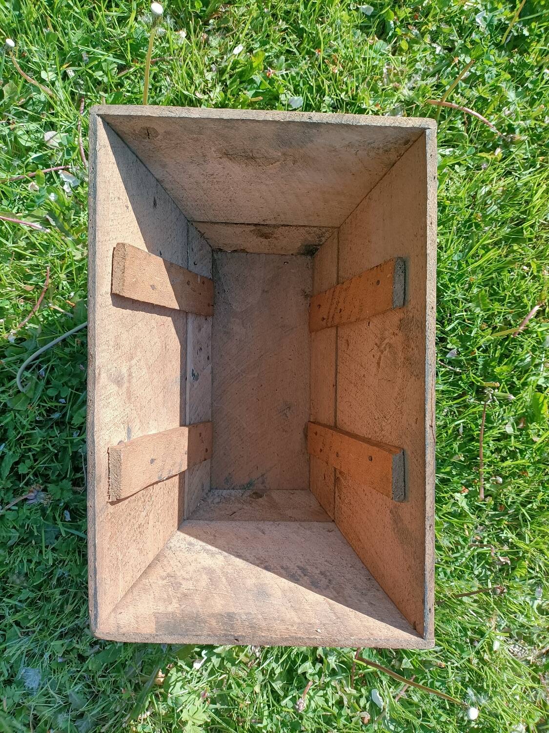 Retro wooden planter/box