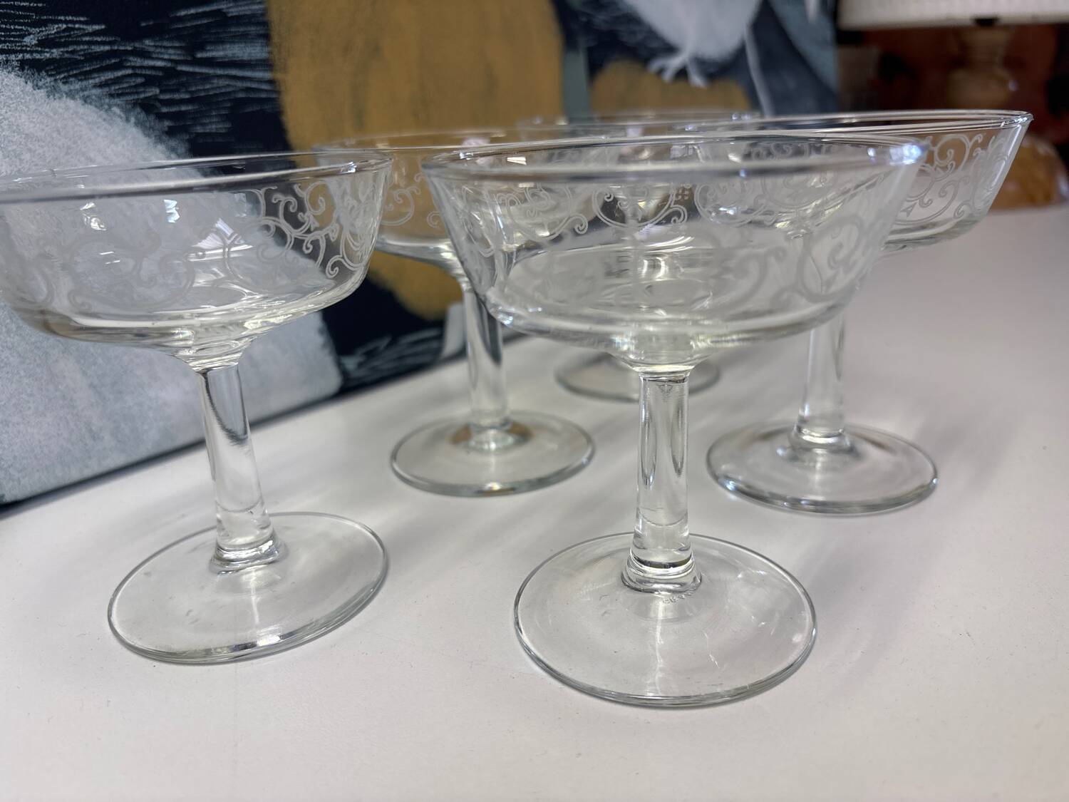 Set of 5 engraved champagne glasses from the 50s