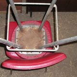 Set of 60s bar seats in chrome metal and red leatherette