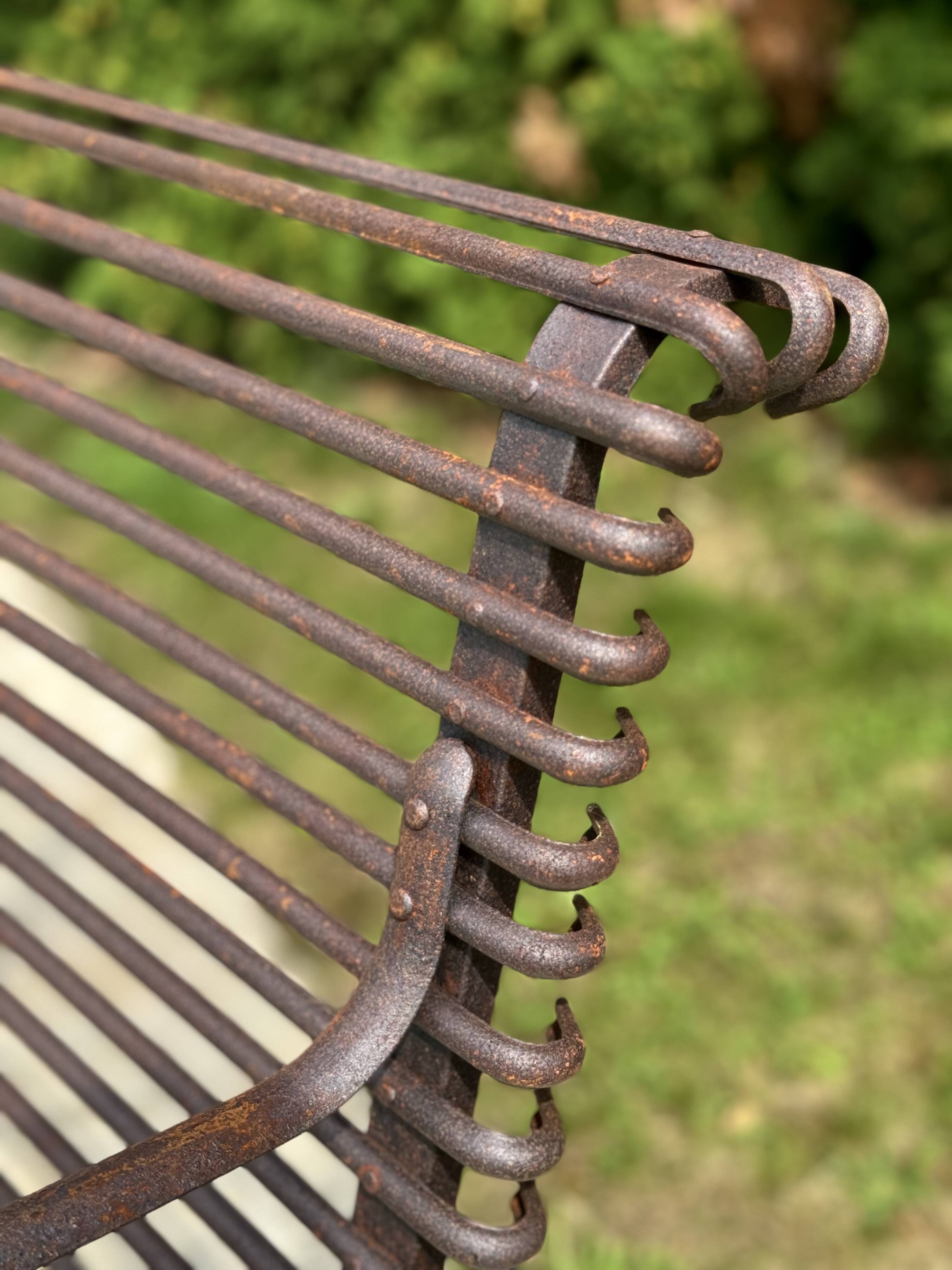 Banc Grassin à Arras - Rouillé - 3 Places