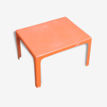 Coffee table orange fiberglass