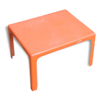 Coffee table orange fiberglass