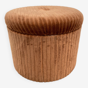 Caramel pouf