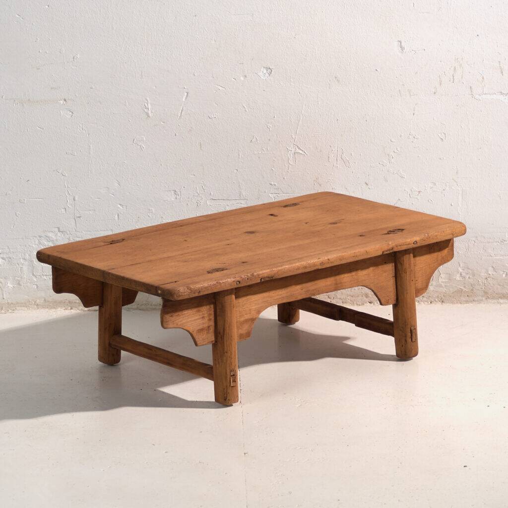 Antique pine coffee table – China, circa 1890