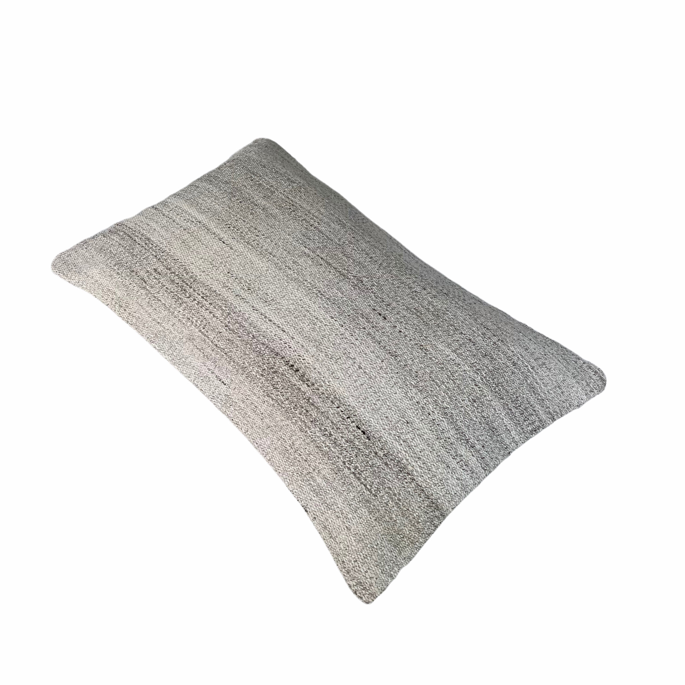 Vintage Turkish Kilim Cushion Cover 30 x 50 cm