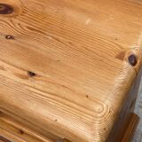 Pair of English bedside tables in solid pine wood
