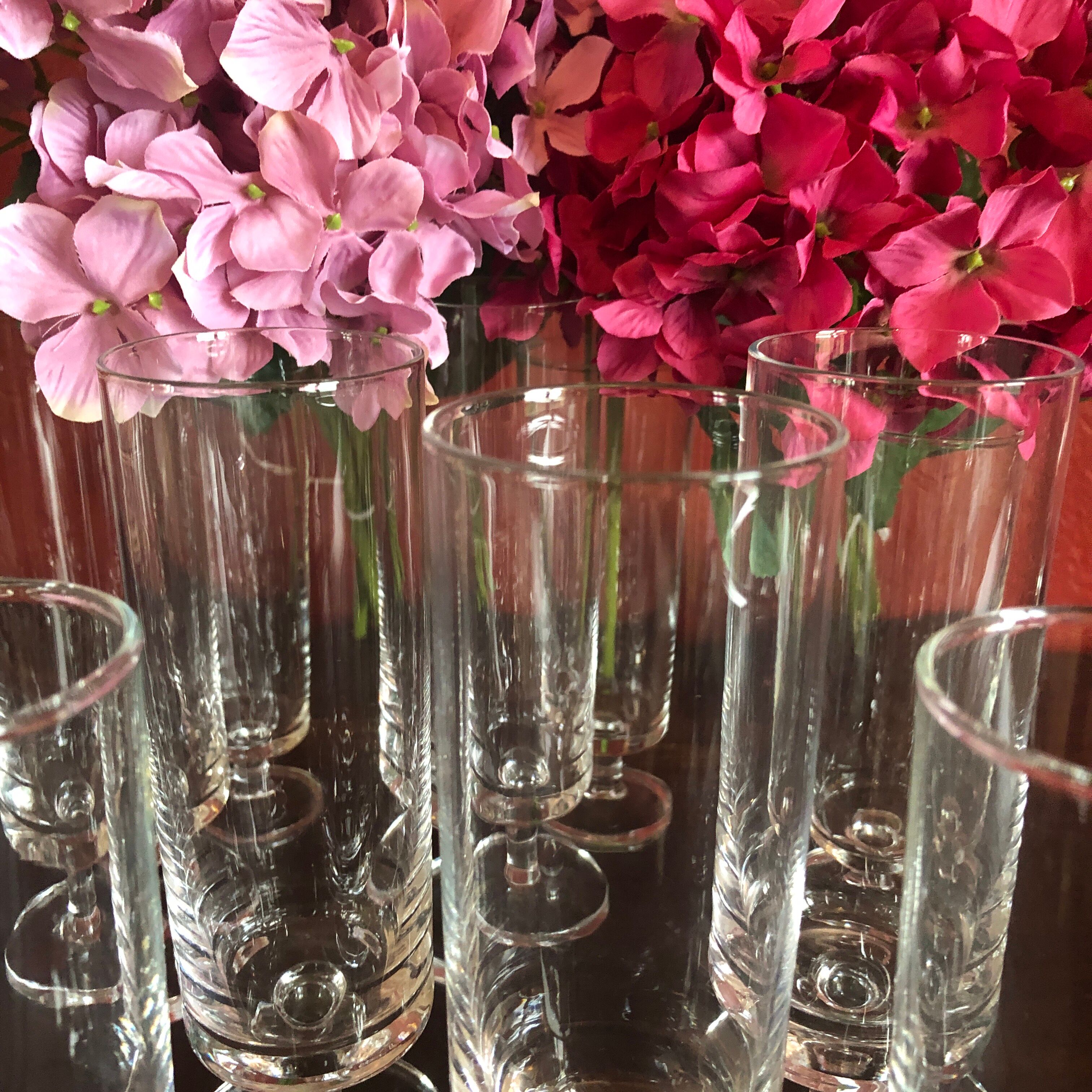 Series of 10 champagne flutes