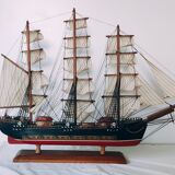 Model boat fregata