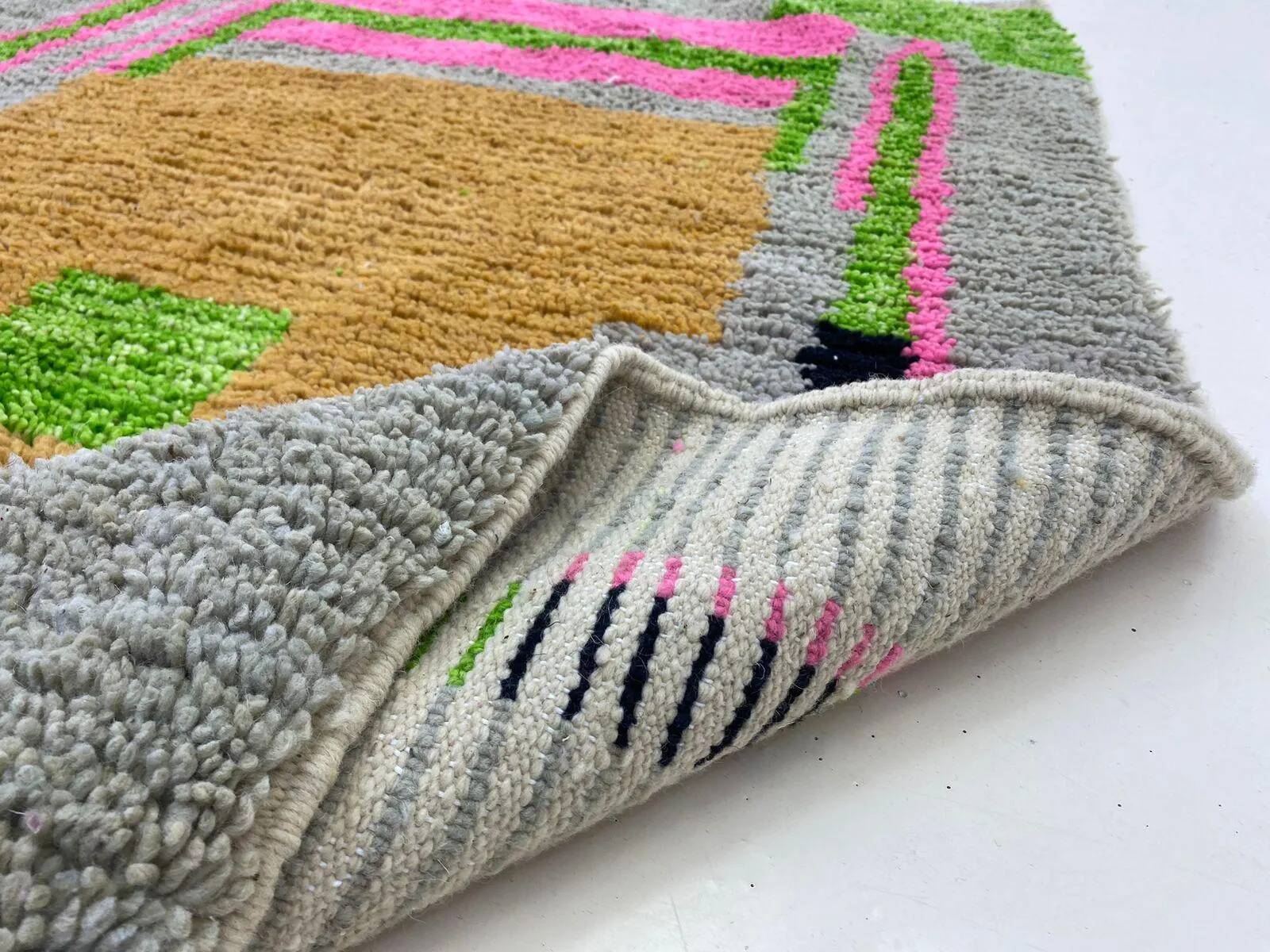 Handmade traditional carpet 250cm x 150cm Moroccan