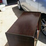 Meuble-bar sur roulettes