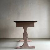 Bureau rustique peint en rose avec plateau marron