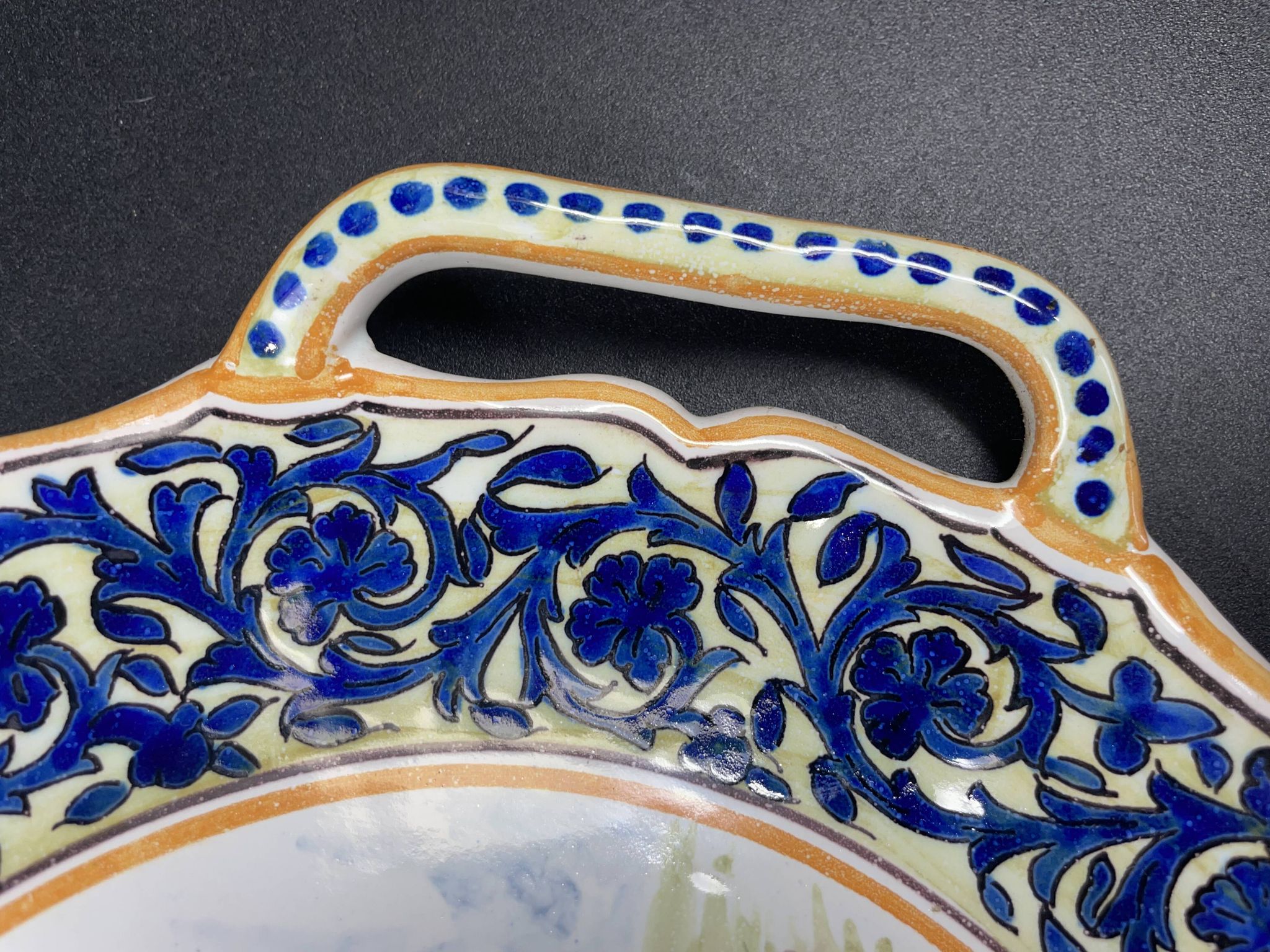 Dish Hermine Quimper or Malicorne, Le Pouliguen - 26 x 30 cm