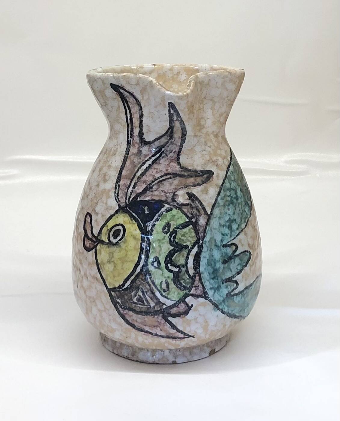 Toledo ceramic pitcher by Pablo Sanguino with fish decoration