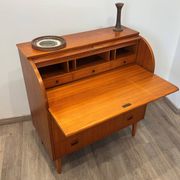 Rare secrétaire scandinave galbé origine Suède