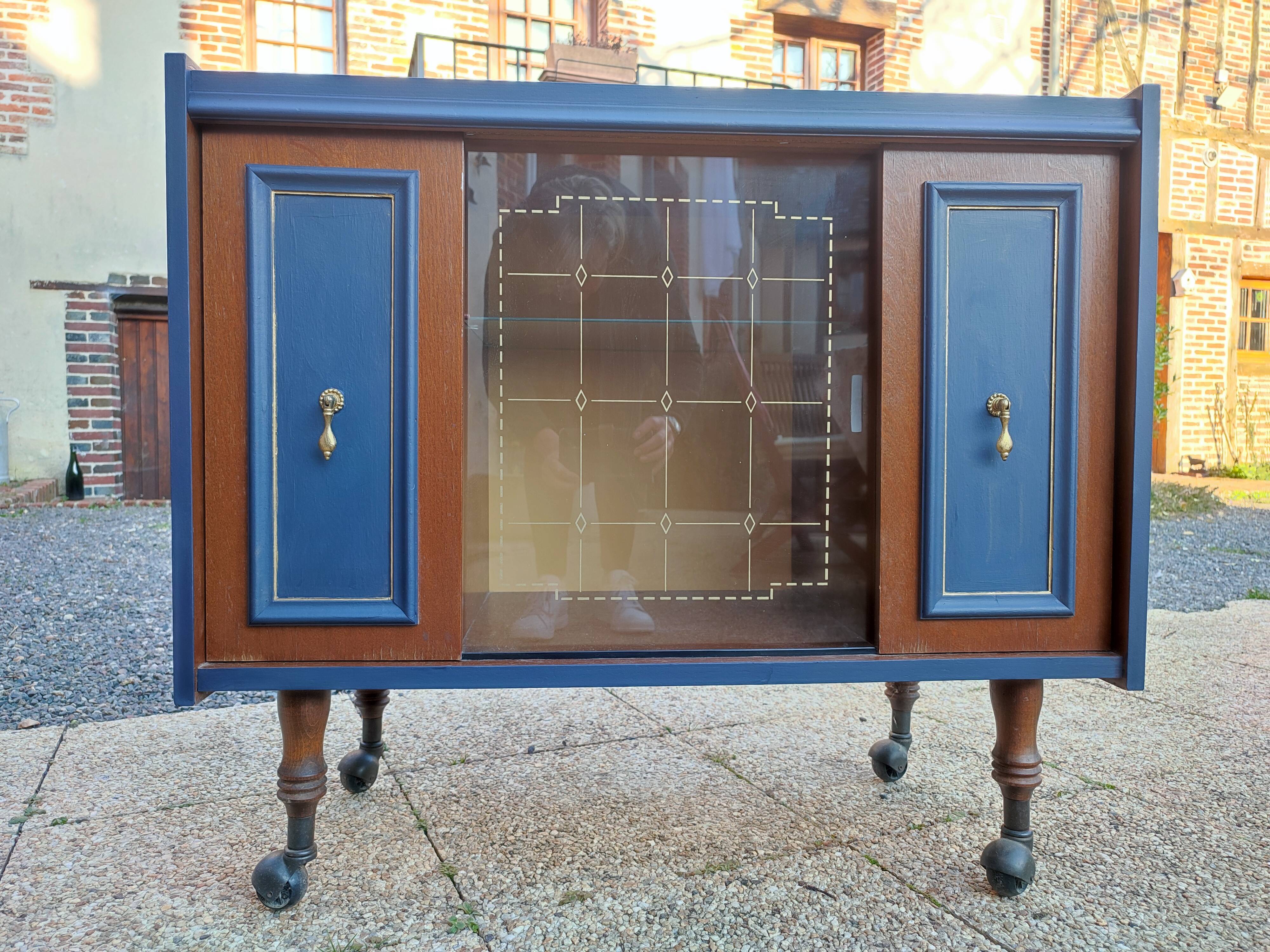 Vintage 1960s bar cart