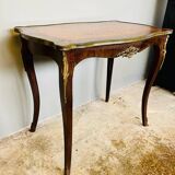 Table d'appoint style Louis XV