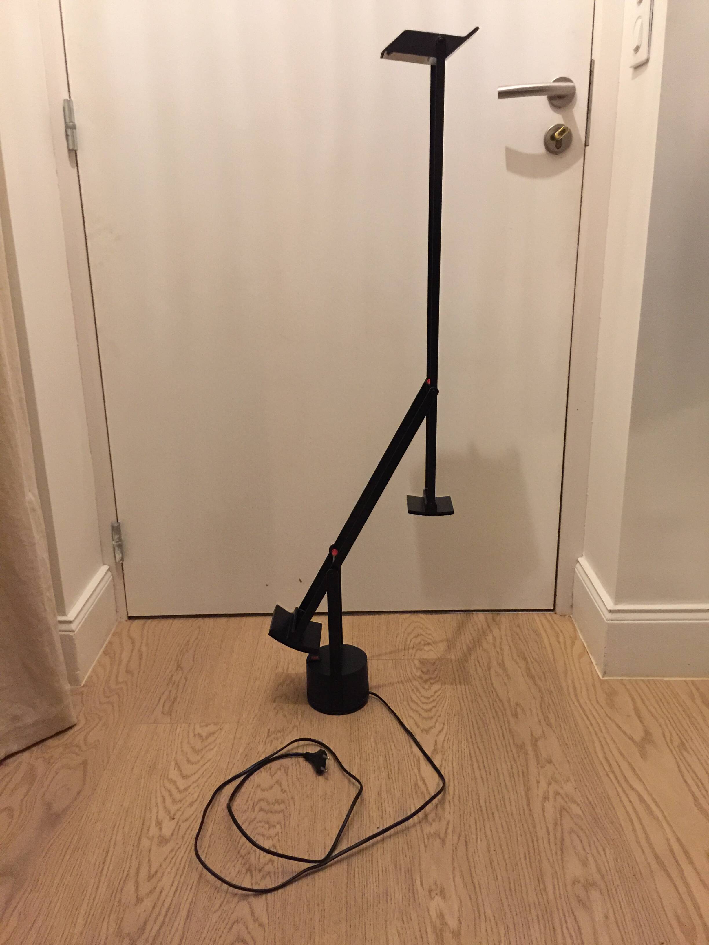 “Tizio 50” desk lamp by Richard Sapper, Artemide made in Italy