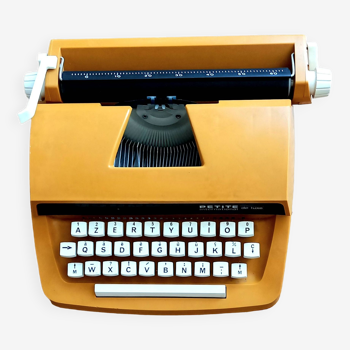 Children's toy typewriter machine