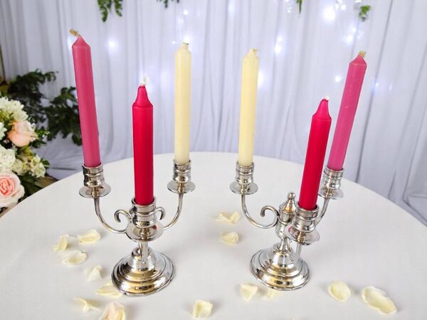 Paire de bouts de table (chandeliers) en métal argenté