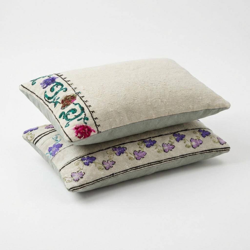 Set of 2 vintage embroidered cushion covers 36x61 cm