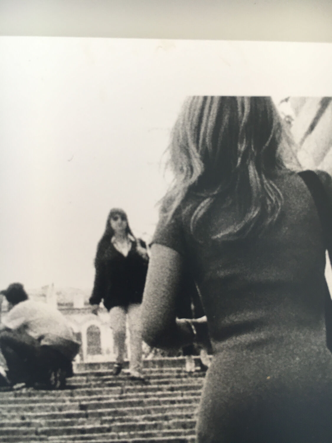 Photographie graphique 90: femme, escalier.
