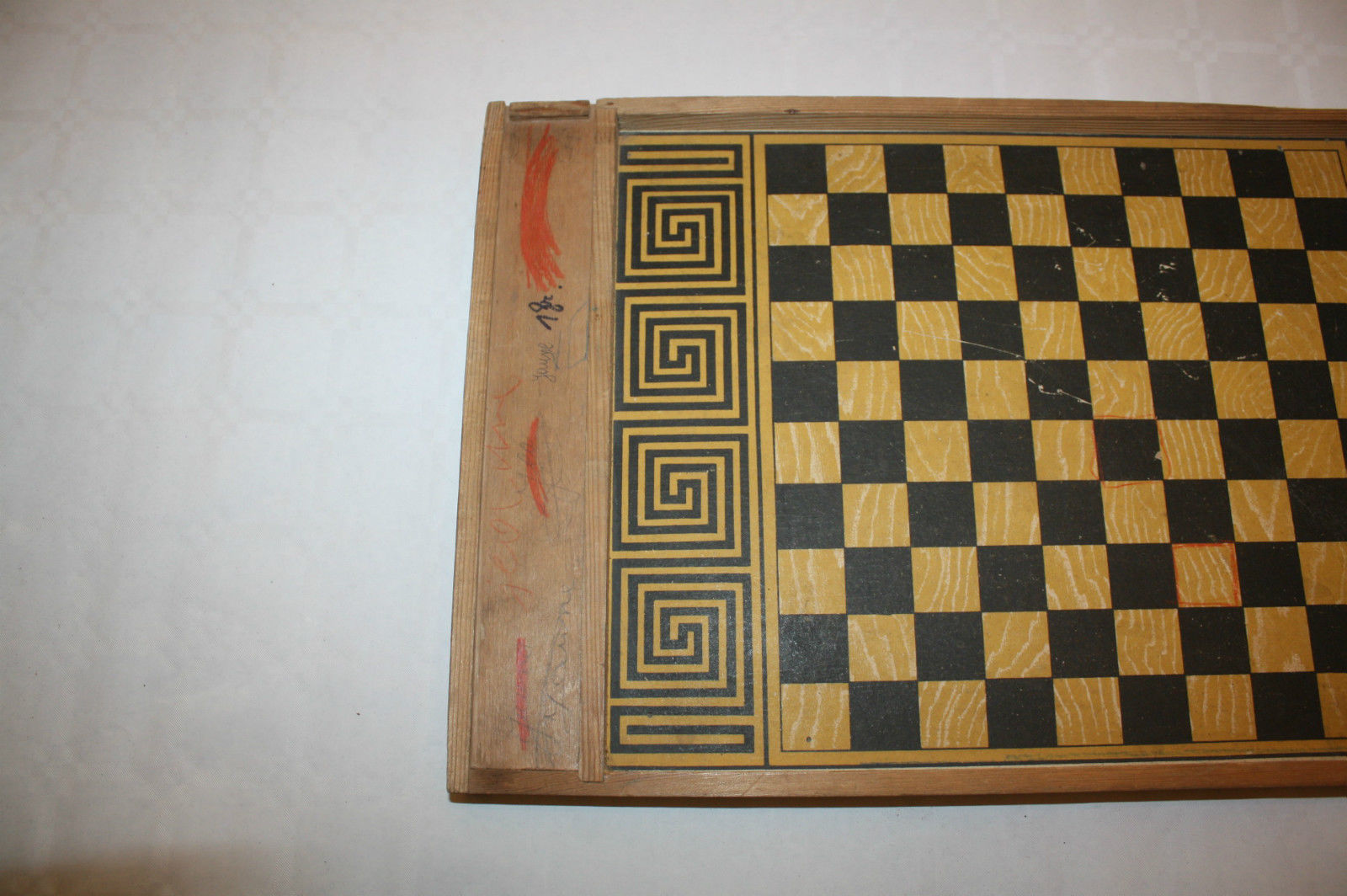 Ancient game of goose and ladies "La Grange"