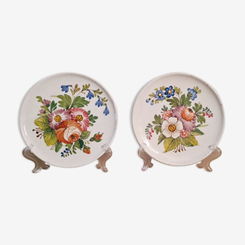 set of 2 small plates in cracked faience of Bassano hand painted