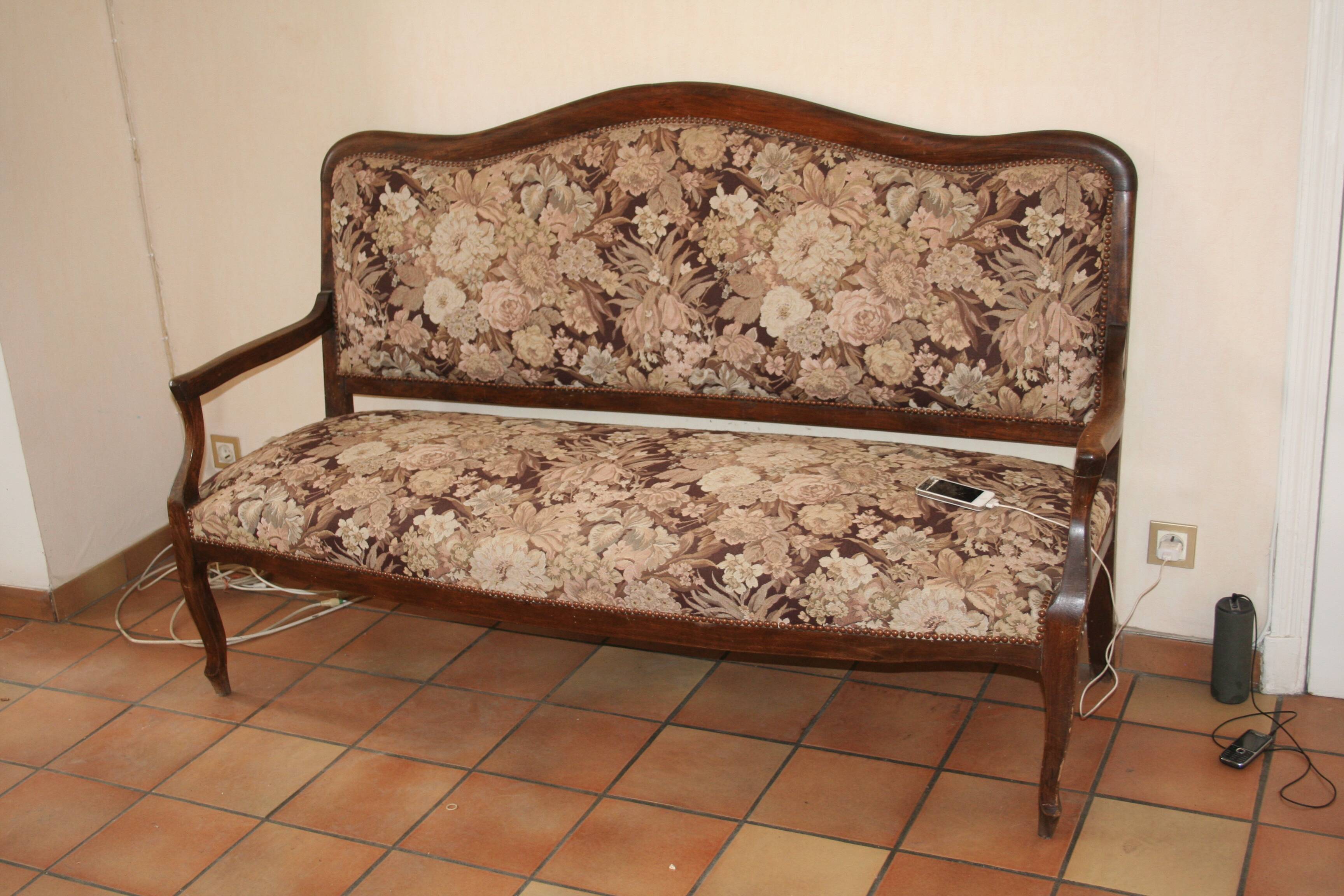 Old provencal bench studded fabric & solid wood 3 seat