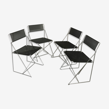 4 X-Line chairs by Niels Jørgen Haugesen