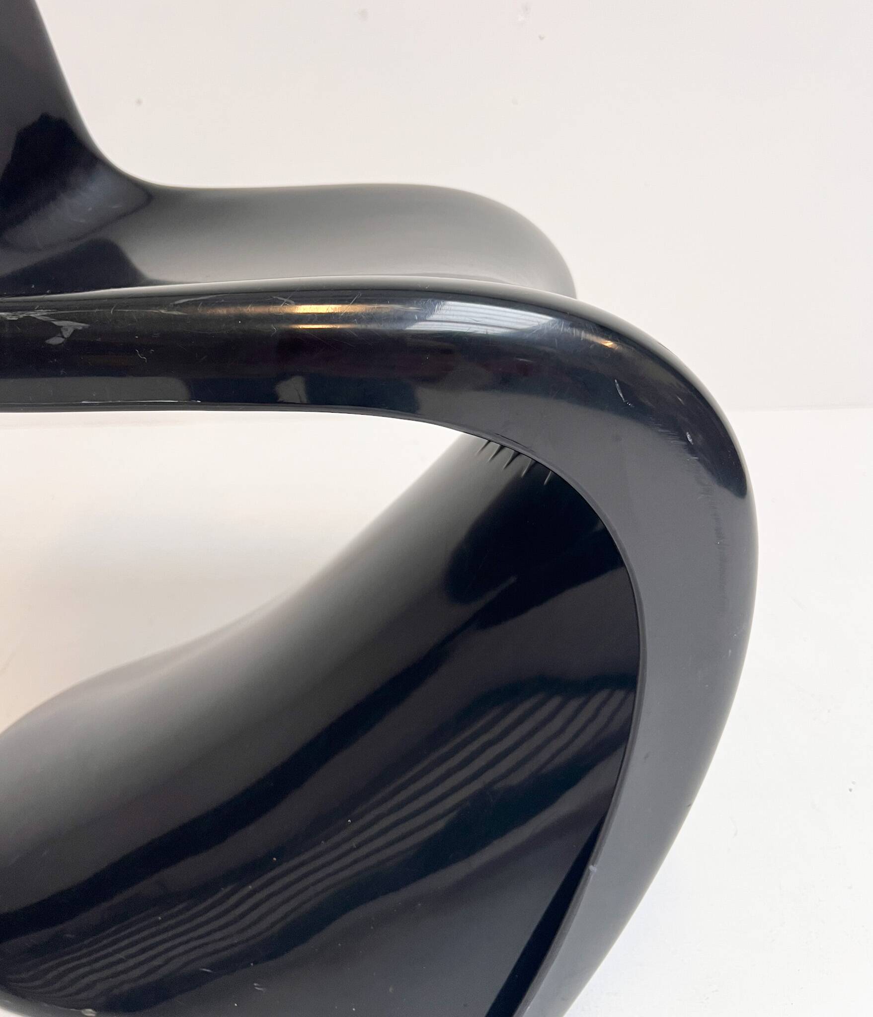 Set of 2 Herman Miller chairs by Verner Panton, 1970's