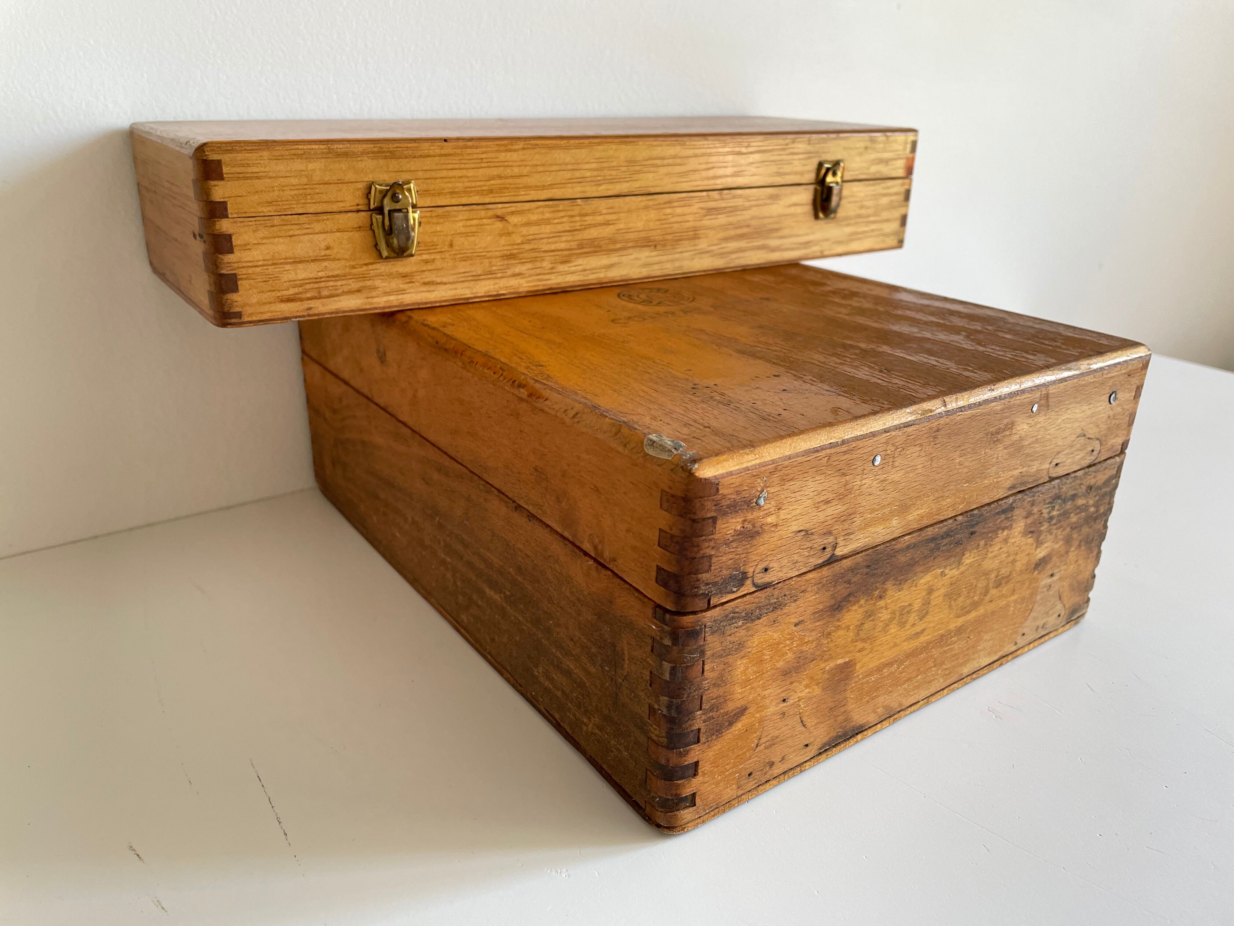 2 boxes in roch wood